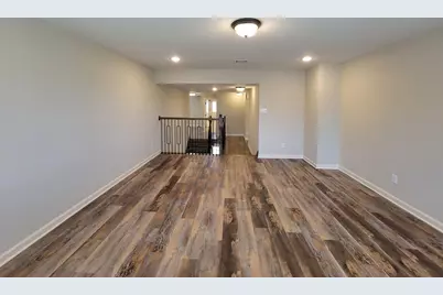 100 Castlegate Lane, Jersey Village, TX 77065 - Photo 2