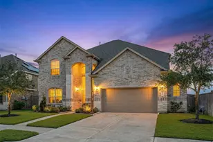 84 Carmel Dr, Manvel, TX 77578 - Photo 2