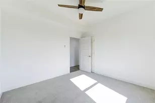 21201 Scissor Tail Ln, Galveston, TX 77554 - Photo 36