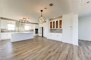 21201 Scissor Tail Ln, Galveston, TX 77554 - Photo 8