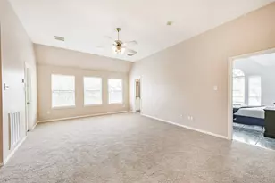 14418 Gadshill Cir, Houston, TX 77044 - Photo 32