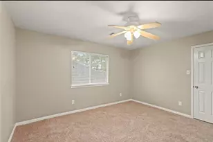 10807 Oak Bayou Ln, Houston, TX 77064 - Photo 34