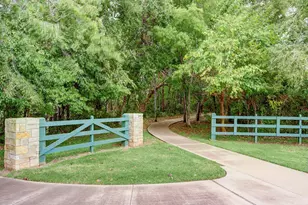 30410 Silverbell S, Fulshear, TX 77441 - Photo 12