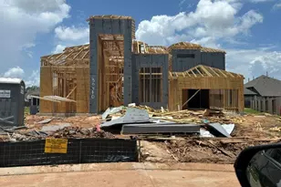 30410 Silverbell S, Fulshear, TX 77441 - Photo 2