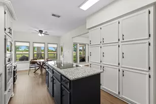 7314 Blenheim Palace Ln, Houston, TX 77095 - Photo 18