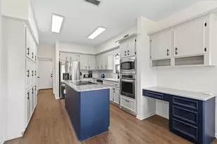 7314 Blenheim Palace Ln, Houston, TX 77095 - Photo 14