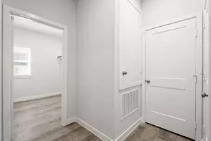 1343 Coastal Dr, Dayton, TX 77535 - Photo 10