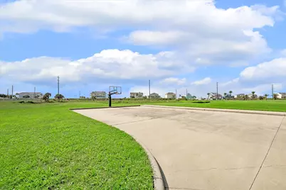 21205 Scissor Tail Lane, Galveston, TX 77554 - Photo 18