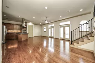 5711 Kiam St, Houston, TX 77007 - Photo 1