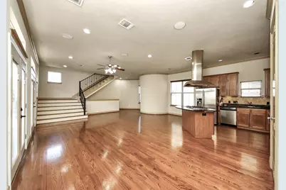 5711 Kiam Street, Houston, TX 77007 - Photo 2