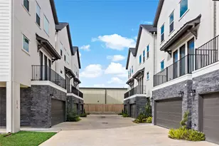 2014 St Charles St, Houston, TX 77003 - Photo 4
