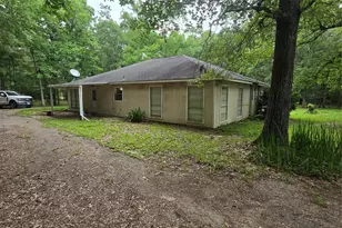 910 Ragsdale Springs Rd, Shepherd, TX 77371 - Photo 32