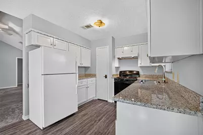 2707 Livingston Drive, Pearland, TX 77584 - Photo 8