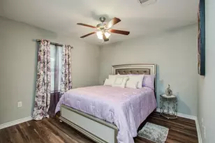 2722 Vega St, Houston, TX 77088 - Photo 14