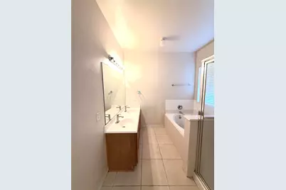 2207 Donrel Way, Houston, TX 77067 - Photo 10