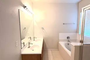 2207 Donrel Way, Houston, TX 77067 - Photo 10