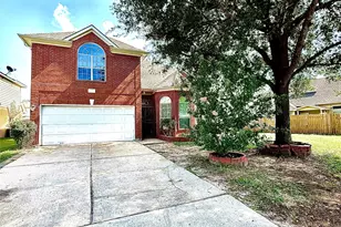 2207 Donrel Way, Houston, TX 77067 - Photo 2