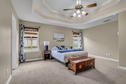 657 26th Avenue N, Texas City, TX 77590 - Photo 4