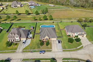 4115 Broadmoor Dr, Mont Belvieu, TX 77523 - Photo 38