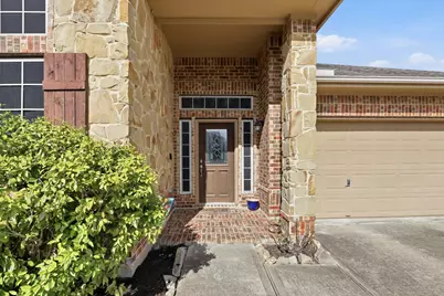 4115 Broadmoor Drive, Mont Belvieu, TX 77523 - Photo 4