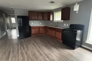 1208 Pine St, Baytown, TX 77520 - Photo 2