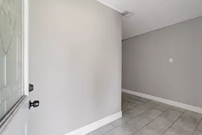 13286 Lake Breeze Lane, Willis, TX 77318 - Photo 6