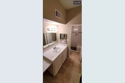 12380 Sandpiper Drive #403, Houston, TX 77035 - Photo 10