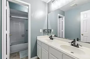 20907 Divellec Ln, Spring, TX 77388 - Photo 36