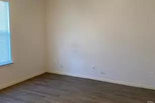 5080 Hauna Ln, Dickinson, TX 77539 - Photo 8