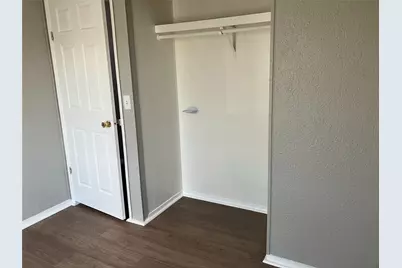 118 Walnut, Blessing, TX 77419 - Photo 12