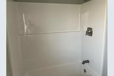 118 Walnut, Blessing, TX 77419 - Photo 18