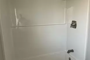 118 Walnut, Blessing, TX 77419 - Photo 18