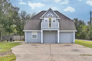 515 County Rd 193, Alvin, TX 77511 - Photo 1