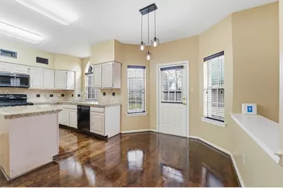 15606 Lago Villa Drive, Tomball, TX 77377 - Photo 10