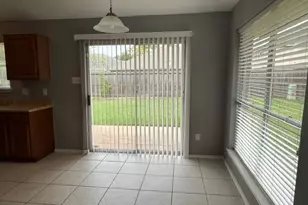 2714 Blue Mist Dr, Sugar Land, TX 77498 - Photo 4
