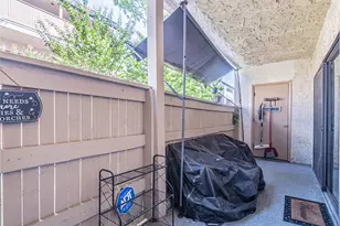 8423 Hearth Dr, Houston, TX 77054 - Photo 28