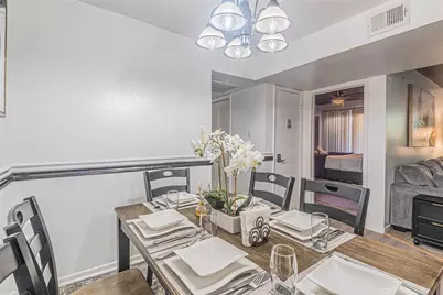 8423 Hearth Drive #4, Houston, TX 77054 - Photo 12