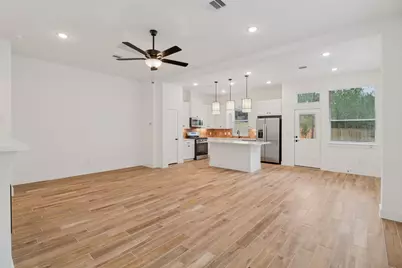 26257 E Outrider Banks Circle, Montgomery, TX 77316 - Photo 8