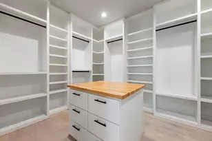 2307 St Emanuel St, Houston, TX 77004 - Photo 22