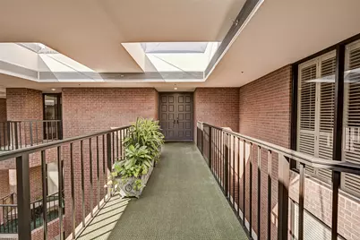 9333 Memorial Drive #413, Houston, TX 77024 - Photo 8