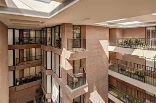 9333 Memorial Dr, Houston, TX 77024 - Photo 6