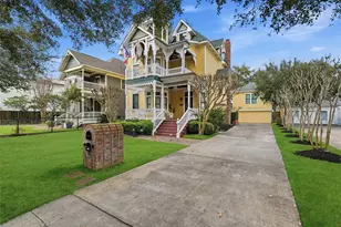 619 E 7th 1/2 St, Houston, TX 77007 - Photo 2