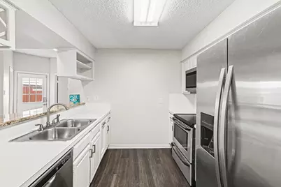 5913 Woodway Place Court, Houston, TX 77057 - Photo 8