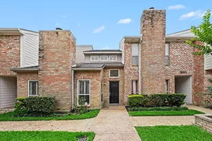 5913 Woodway Place Ct, Houston, TX 77057 - Photo 2