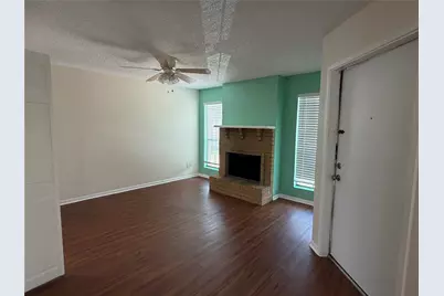1516 Bay Area Boulevard #F2, Houston, TX 77058 - Photo 2