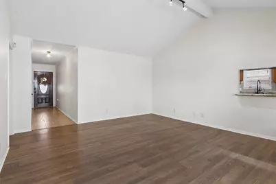 5914 Willowbend Boulevard, Houston, TX 77096 - Photo 6