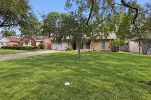5914 Willowbend Blvd, Houston, TX 77096 - Photo 2