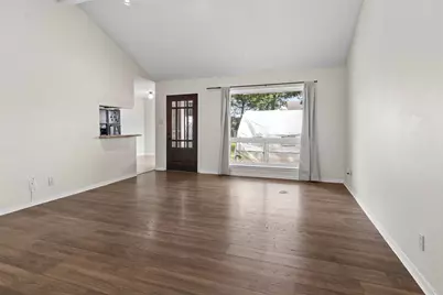 5914 Willowbend Boulevard, Houston, TX 77096 - Photo 8
