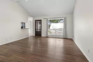 5914 Willowbend Blvd, Houston, TX 77096 - Photo 8