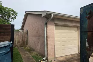 14423 Waterloo Dr, Houston, TX 77045 - Photo 4